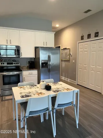 6433 Pine Circle W St. Augustine FL 32095