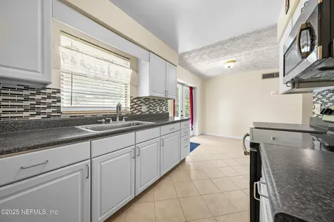 6066 Shakespeare Drive Jacksonville FL 32244