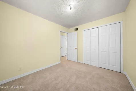 6066 Shakespeare Drive Jacksonville FL 32244