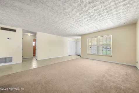 6066 Shakespeare Drive Jacksonville FL 32244
