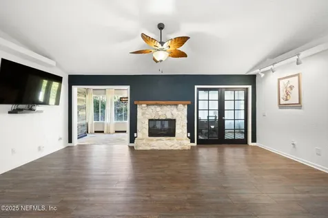 6801 E Seacove Avenue St. Augustine FL 32086