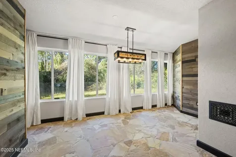 6801 E Seacove Avenue St. Augustine FL 32086