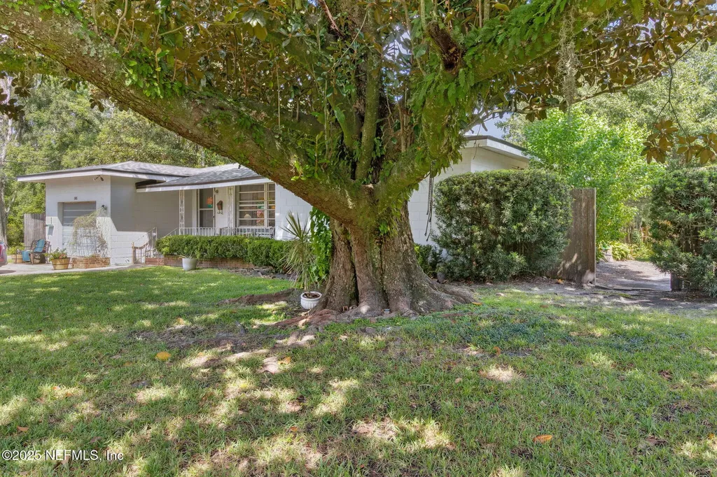 7045 Bonnie Brae Lane Jacksonville FL 32210