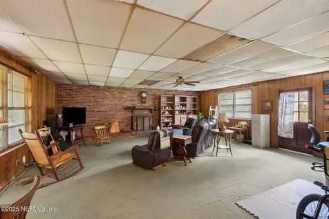 7045 Bonnie Brae Lane Jacksonville FL 32210