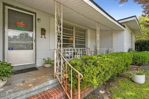 7045 Bonnie Brae Lane Jacksonville FL 32210