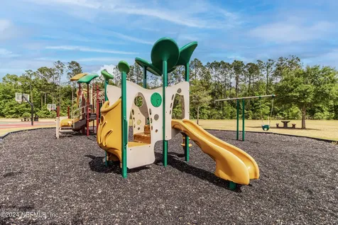 305 Carriage Hill Court St. Johns FL 32259