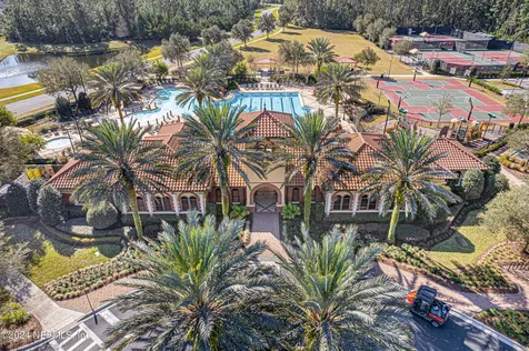 305 Carriage Hill Court St. Johns FL 32259