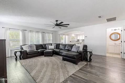305 Carriage Hill Court St. Johns FL 32259