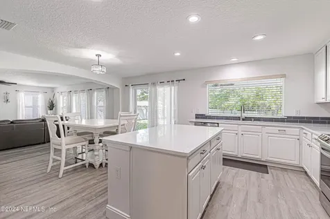 305 Carriage Hill Court St. Johns FL 32259