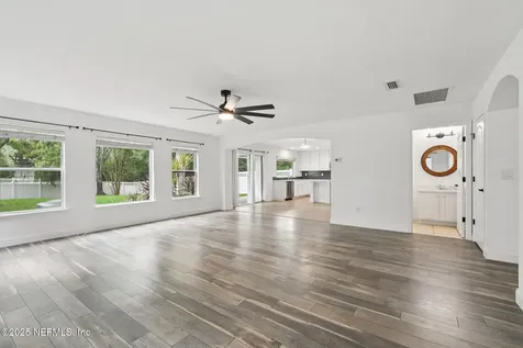 305 Carriage Hill Court St. Johns FL 32259