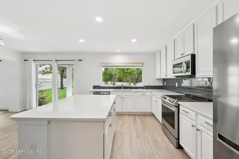 305 Carriage Hill Court St. Johns FL 32259