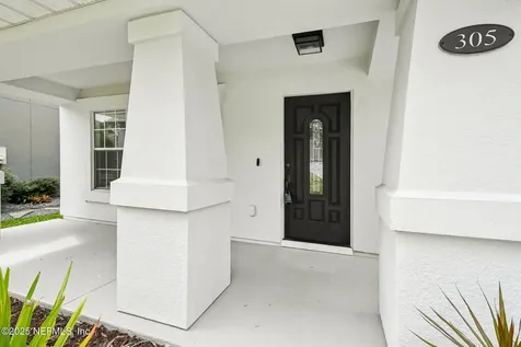 305 Carriage Hill Court St. Johns FL 32259