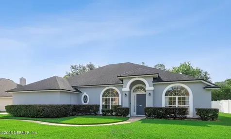 4520 Princess Labeth Court Jacksonville FL 32258
