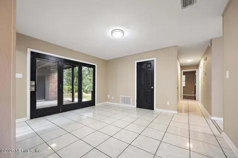252 Spring Forest Avenue Jacksonville FL 32216