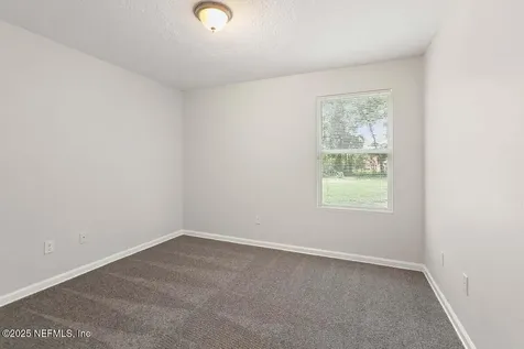8231 Hewitt Street Jacksonville FL 32244