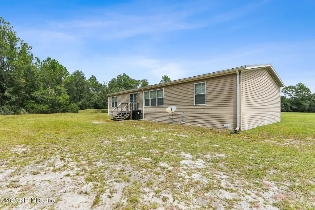 2054 Louie Carter Road Maxville FL 32234