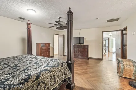 5562 Greenland Road Jacksonville FL 32258