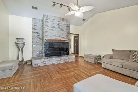 5562 Greenland Road Jacksonville FL 32258