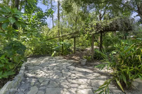5562 Greenland Road Jacksonville FL 32258
