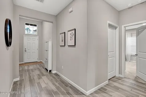 1641 Strawberry Creek Court Jacksonville FL 32211