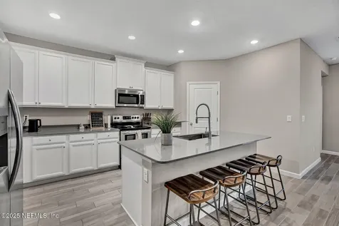 1641 Strawberry Creek Court Jacksonville FL 32211