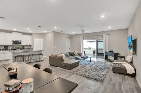 1641 Strawberry Creek Court Jacksonville FL 32211