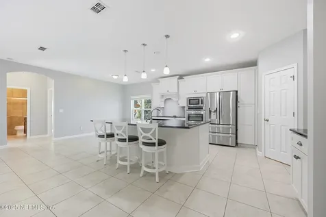 96072 Breezeway Court Yulee FL 32097