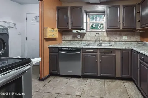 14915 SE 62nd Place Hawthorne FL 32640