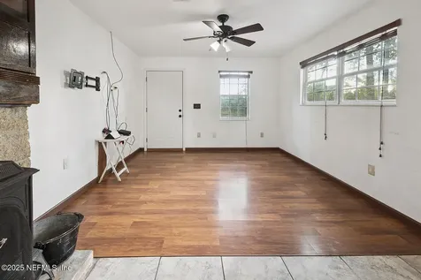 14915 SE 62nd Place Hawthorne FL 32640