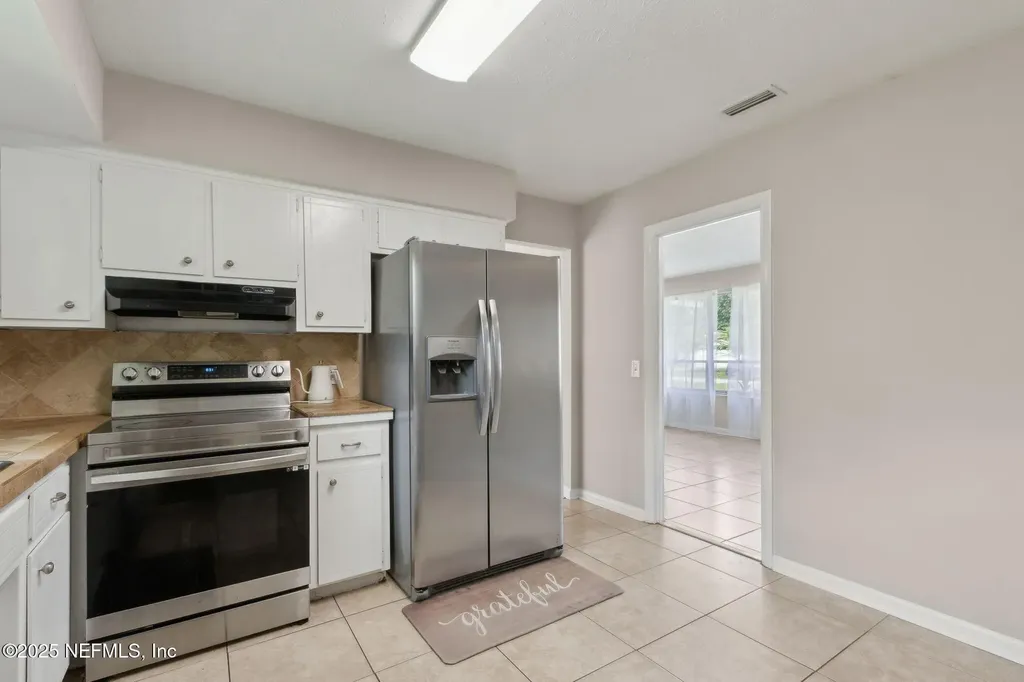 2806 Annette Circle Jacksonville FL 32216