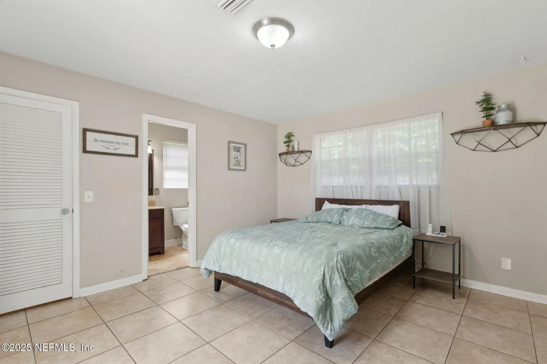 2806 Annette Circle Jacksonville FL 32216