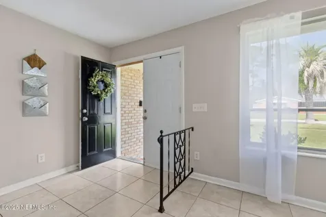 2806 Annette Circle Jacksonville FL 32216