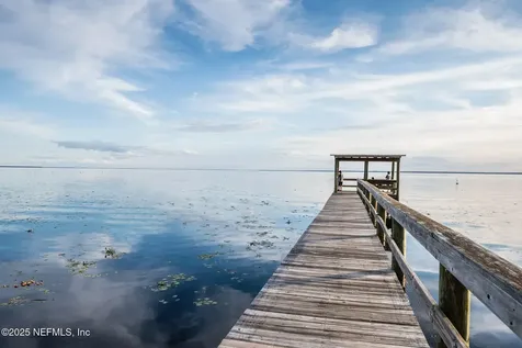 806 Paradise Boulevard Georgetown FL 32139