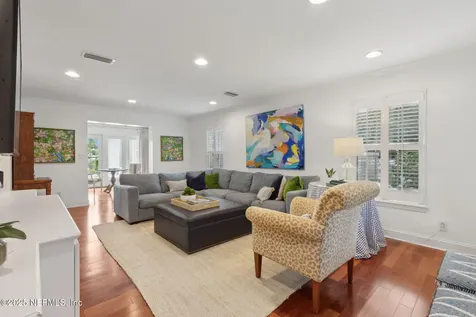 5035 Long Bow Road Jacksonville FL 32210