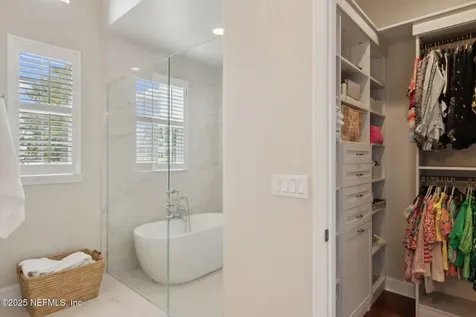 5035 Long Bow Road Jacksonville FL 32210