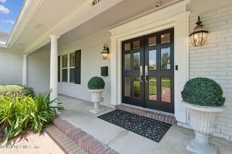 5035 Long Bow Road Jacksonville FL 32210