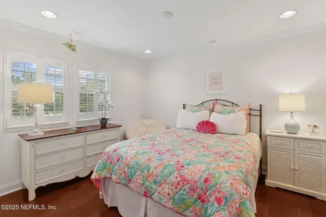 5035 Long Bow Road Jacksonville FL 32210