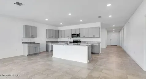 8124 Archibald Terrace Jacksonville FL 32219