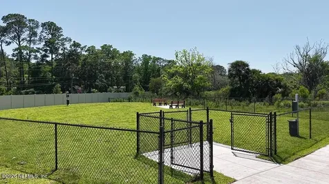 8124 Archibald Terrace Jacksonville FL 32219