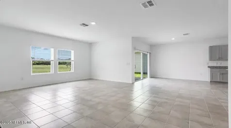 8124 Archibald Terrace Jacksonville FL 32219