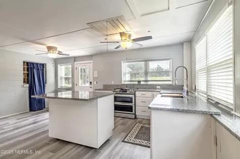 5557 County Road 352 Keystone Heights FL 32656