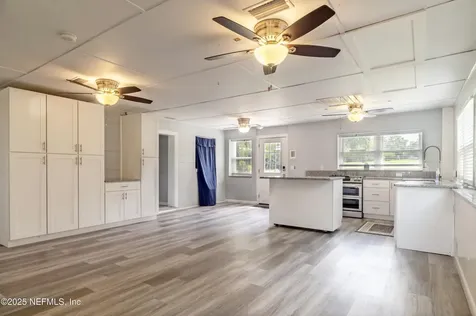 5557 County Road 352 Keystone Heights FL 32656