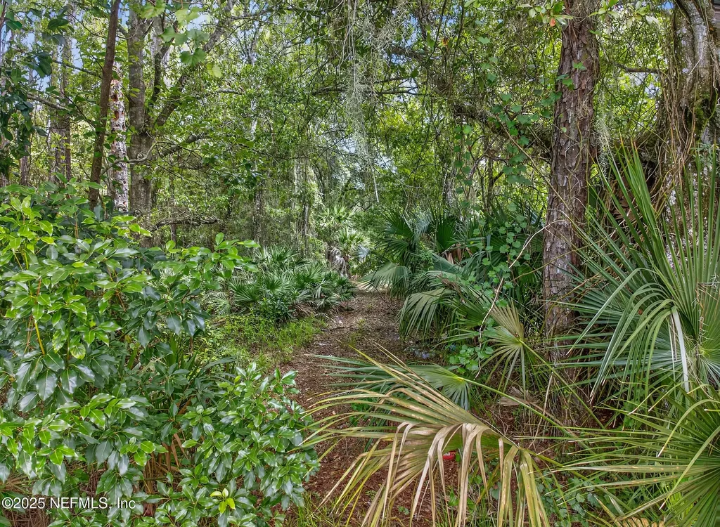 933 John Street St. Augustine FL 32084