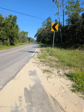 0010 Cordell & Boundary Interlachen FL 32148