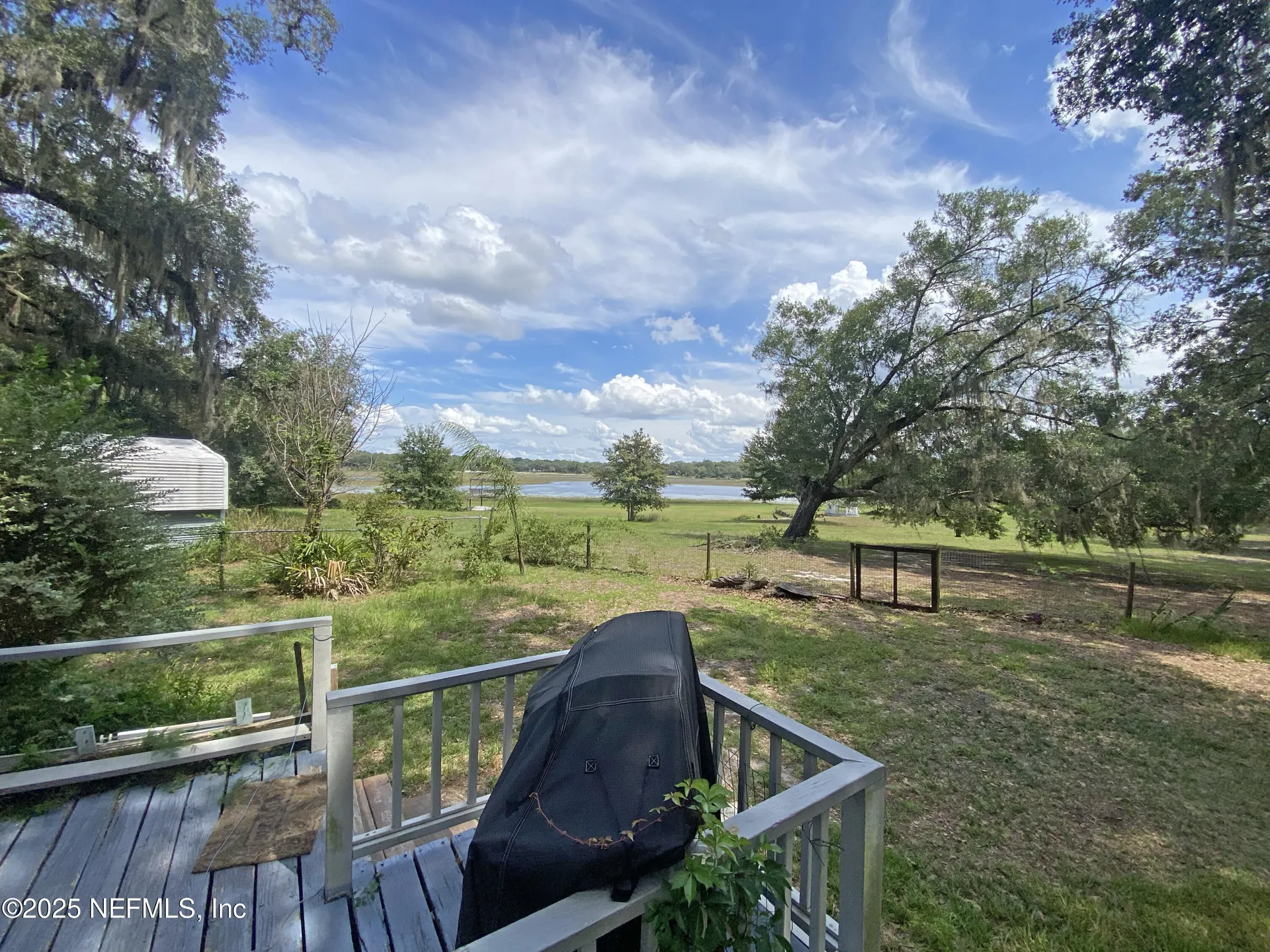 148 Swan Lake Drive Melrose FL 32666