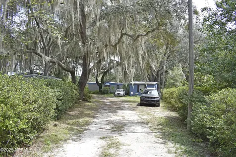 148 Swan Lake Drive Melrose FL 32666