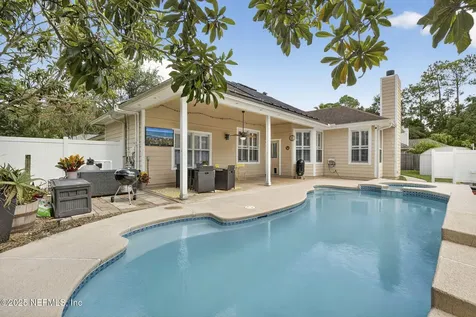 4562 Princess Labeth Court Jacksonville FL 32258