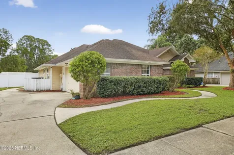 4562 Princess Labeth Court Jacksonville FL 32258
