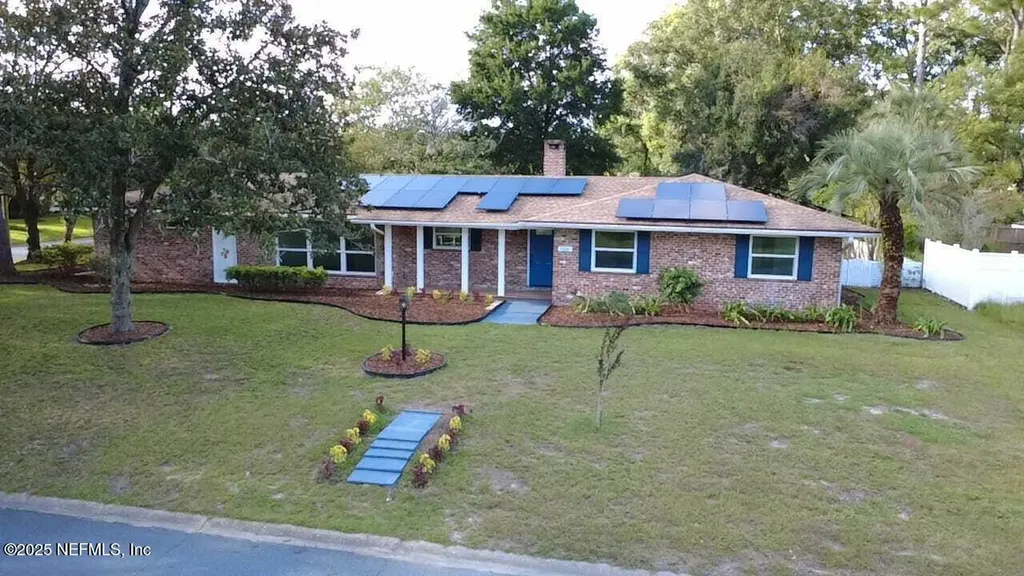 8339 Lawfin Street S Jacksonville FL 32211