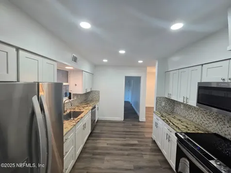 8339 Lawfin Street S Jacksonville FL 32211